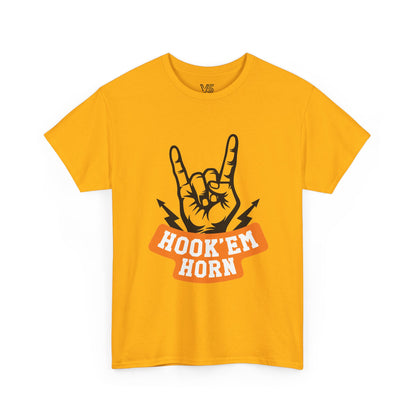 Texas Hook 'Em Horns T-Shirt — Retro Western Texas Graphic Tee