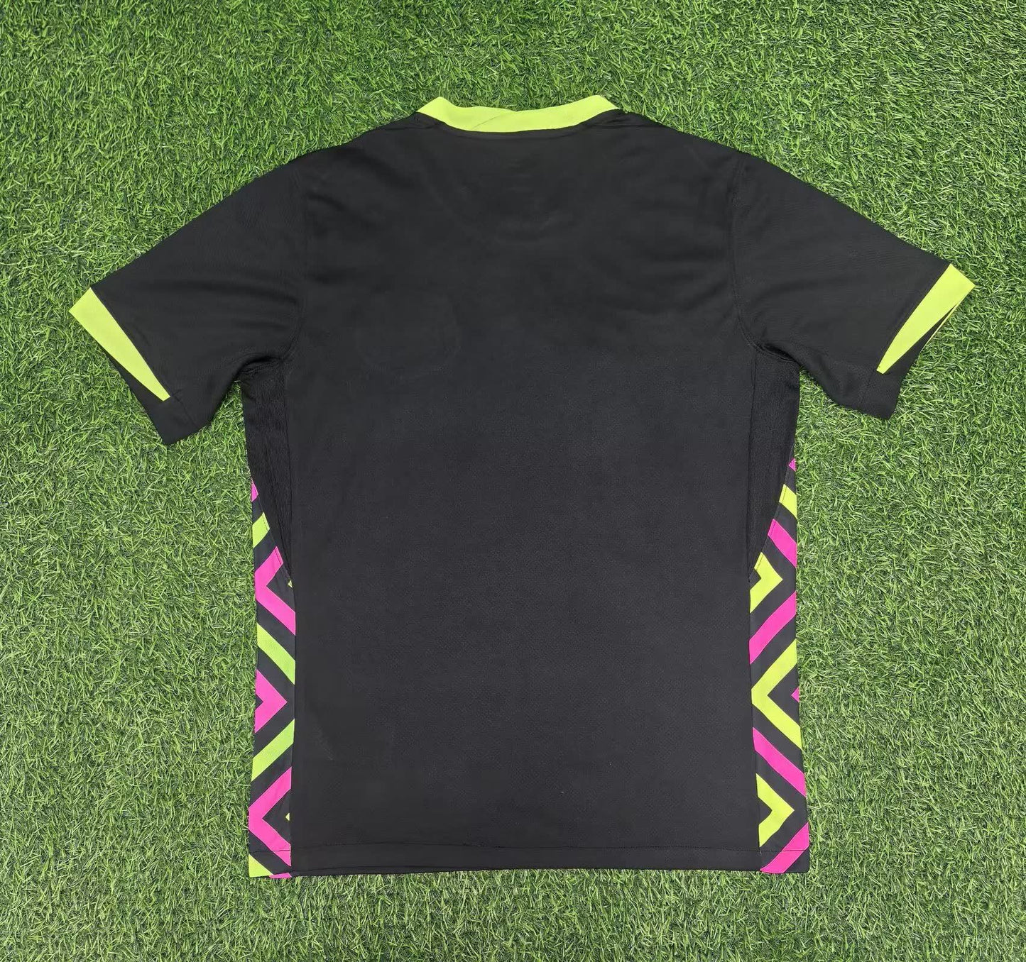Fan Tee Black - MEN | UNISEX