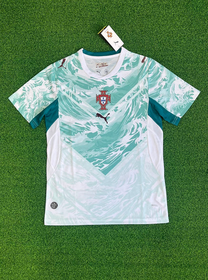 Fan Tee Away Green White - MEN | UNISEX