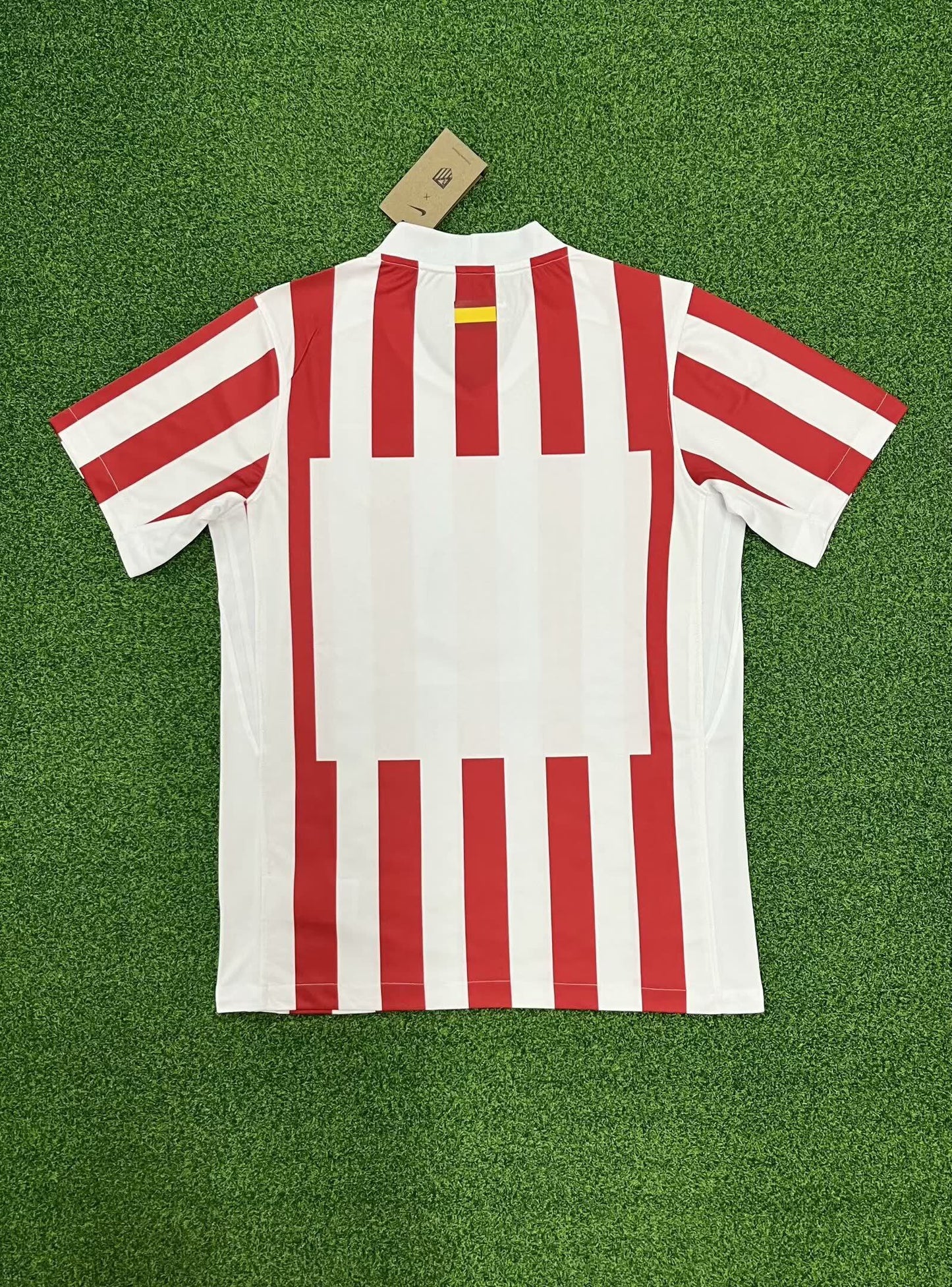 AM Red White Fan Tee - UNISEX