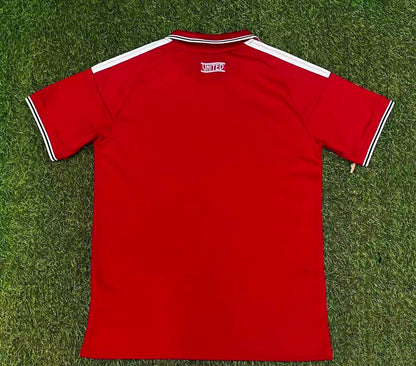 MANU Red Fan Tee - UNISEX